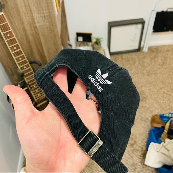 Adidas Black Baseball Hats - Picture 7 of 7
